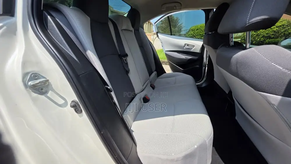 Toyota Corolla L 2021 White