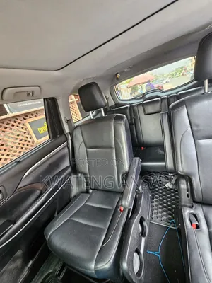 Toyota Highlander 2017 Silver