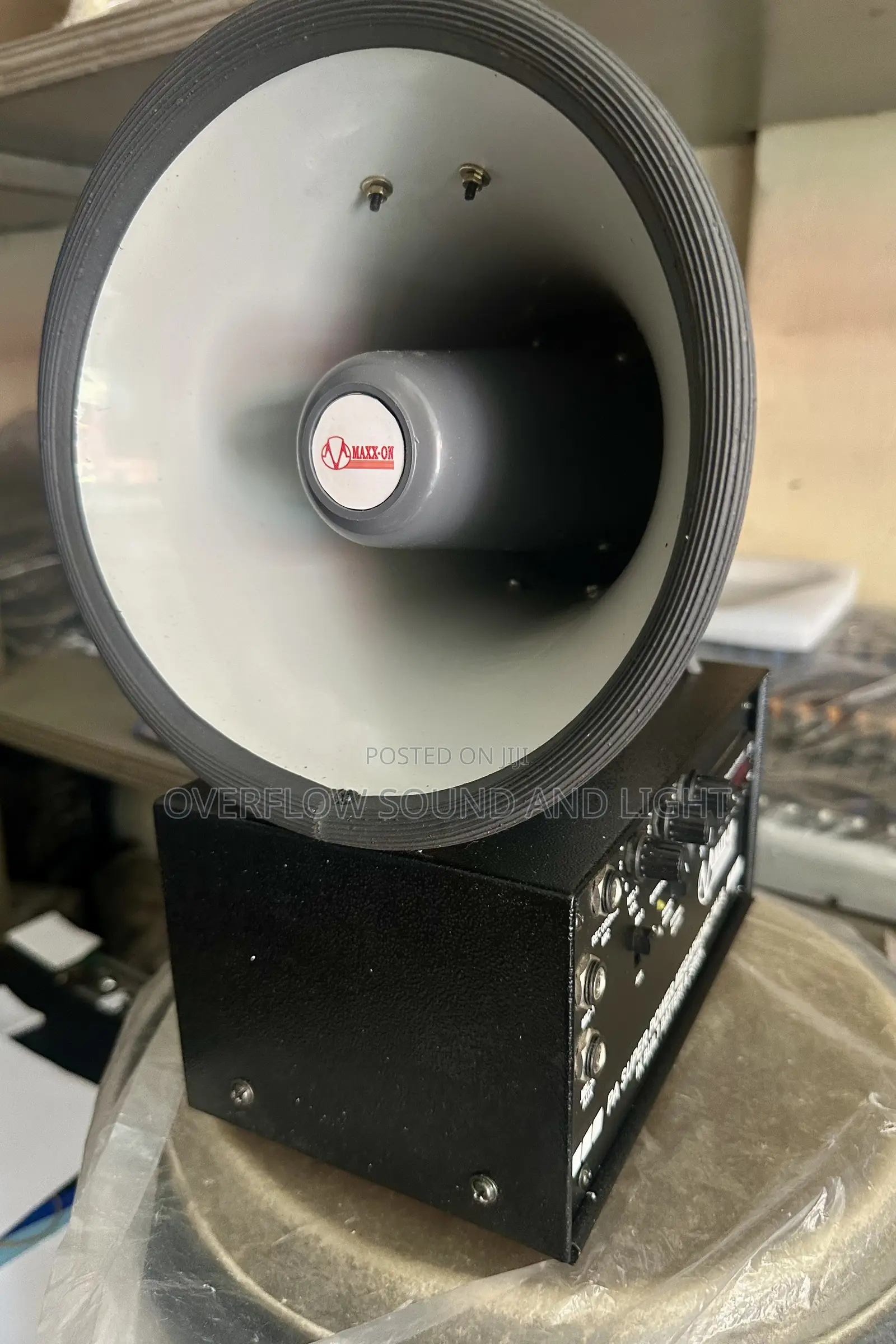 MAXX-ON PM-99 PA Super Power Megaphone