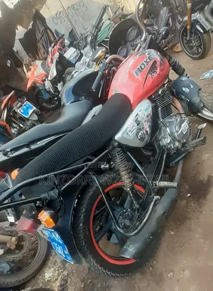 Bajaj Boxer 150 UG 2023 Gray