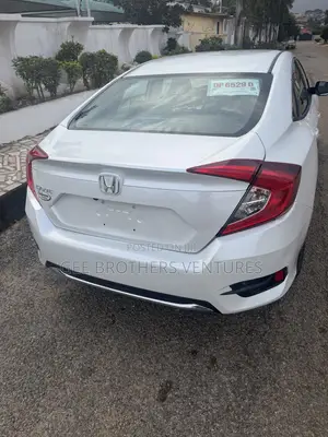 Honda Civic EX Sedan 2020 White