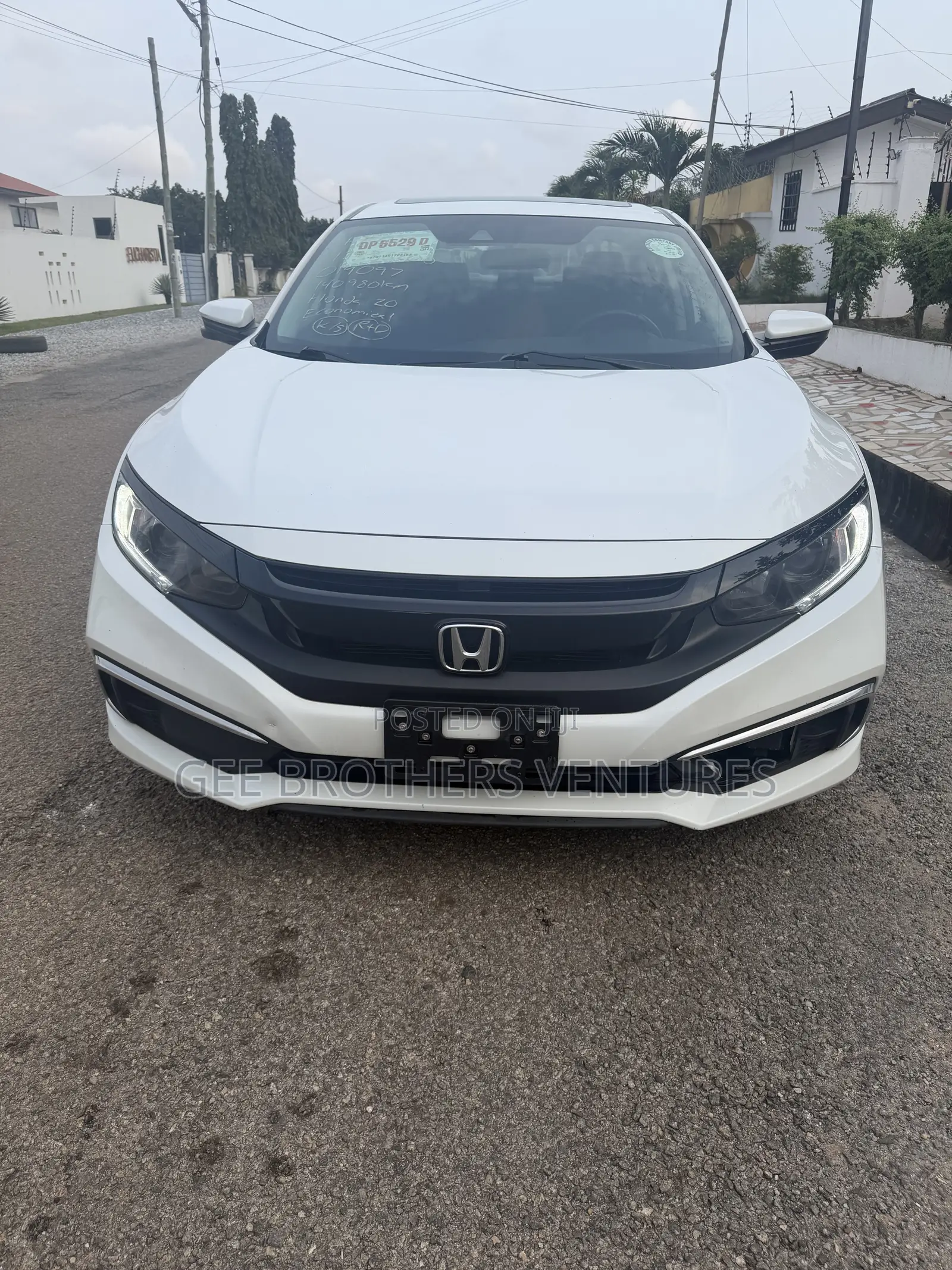Honda Civic EX Sedan 2020 White