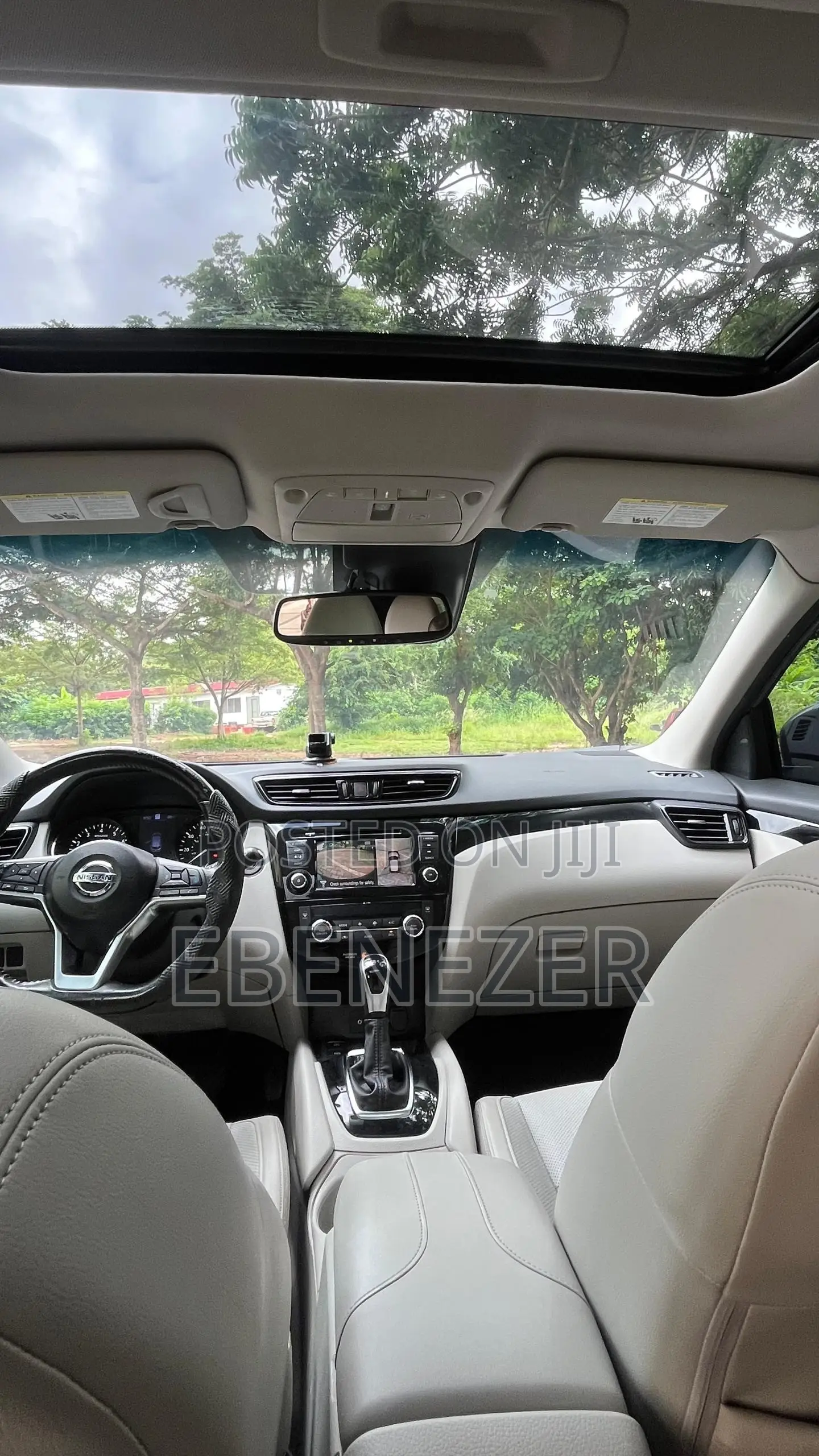 Nissan Rogue SV 2022 Gray