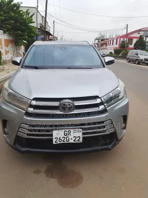 Toyota Highlander 2017 Silver