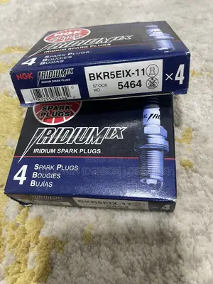Original Spark Plugs for Toyota Corolla,Matrix and Yaris
