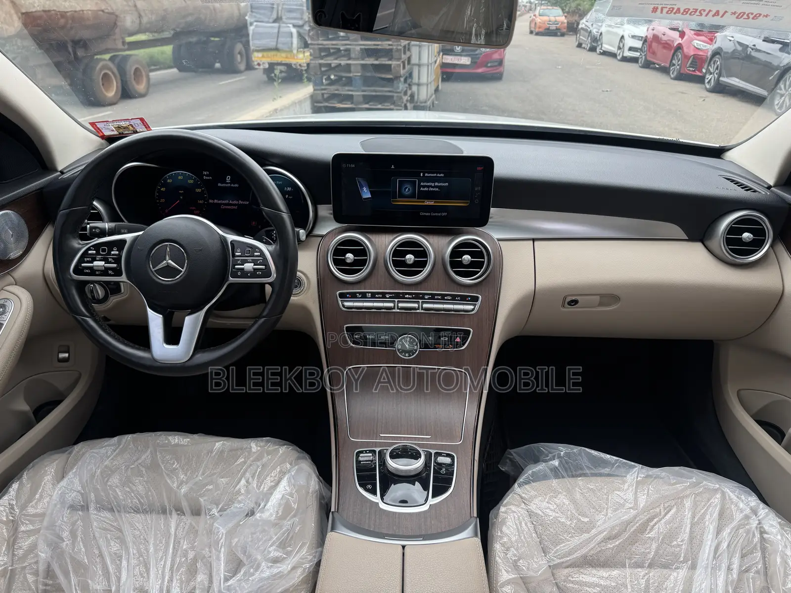 Mercedes-Benz C300 2019 White