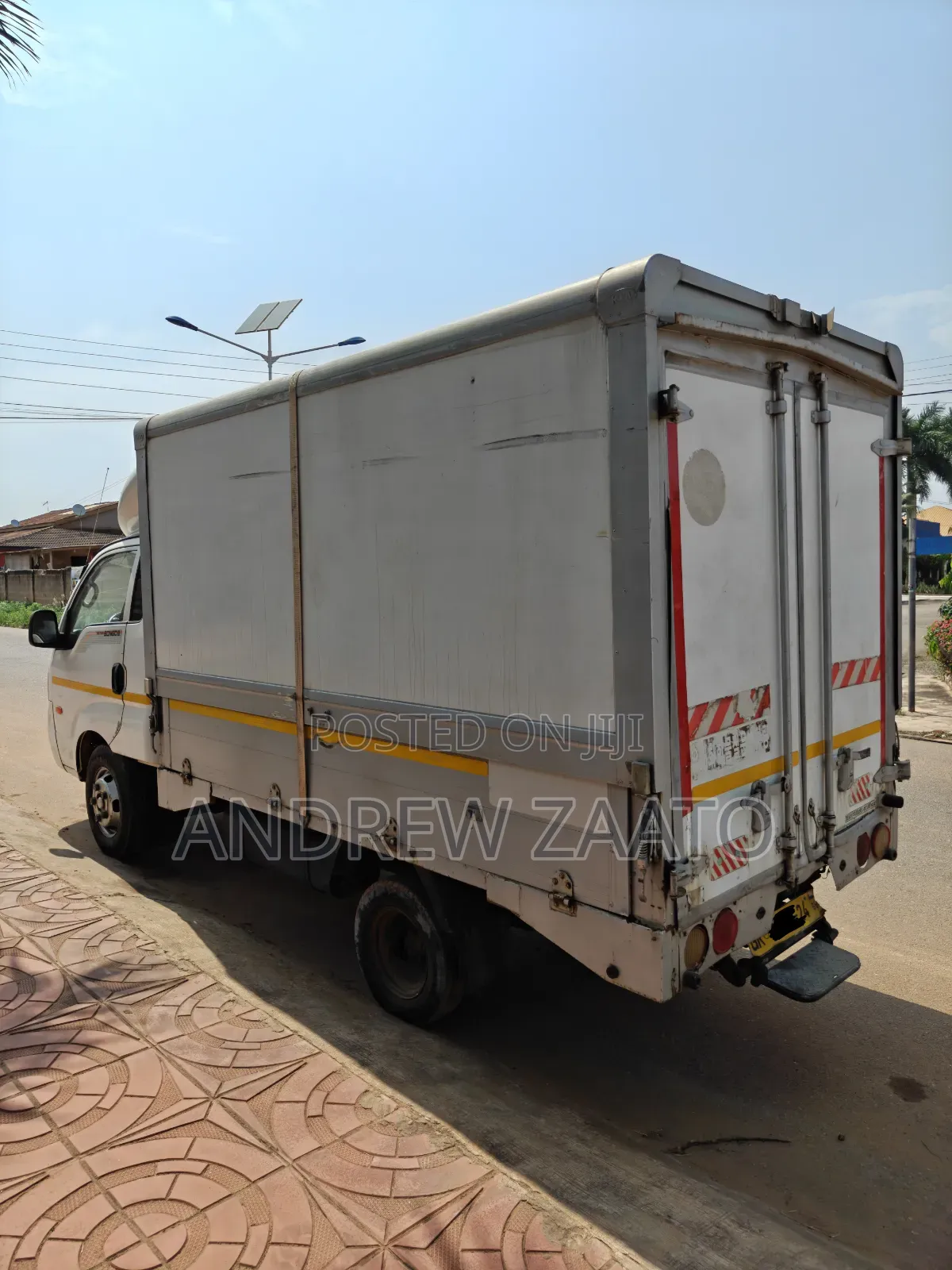 Kia Bongo Container Truck (Side Open)