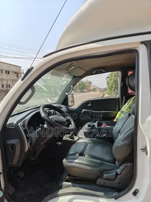 Kia Bongo Container Truck (Side Open)