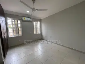 2bdrm Apartment in Adringanor - East for rent