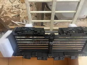 Ford F150 2022 Shatter Grille Upper