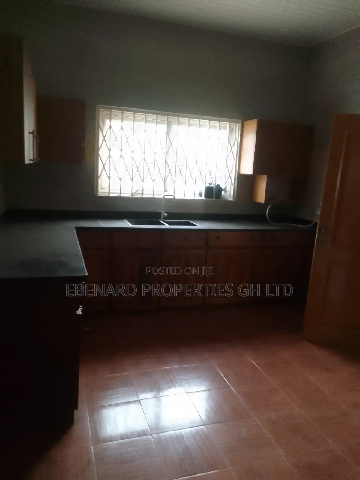 2bdrm House in Ebenard Properties, Coca Cola for rent