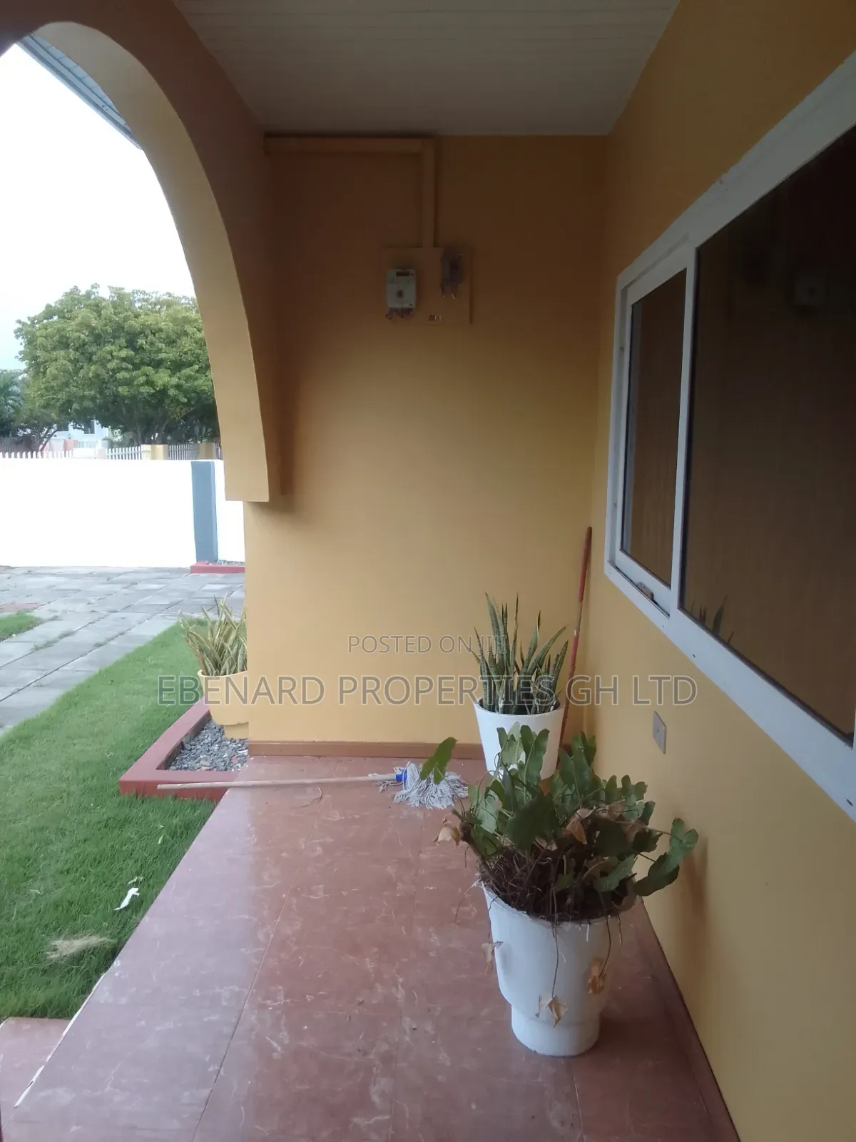 2bdrm House in Ebenard Properties, Coca Cola for rent