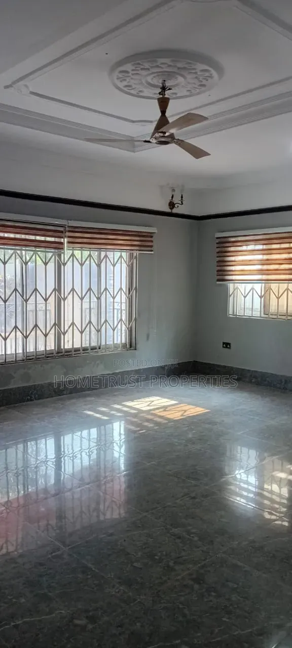 4bdrm House in Pokuase Afiaman for rent