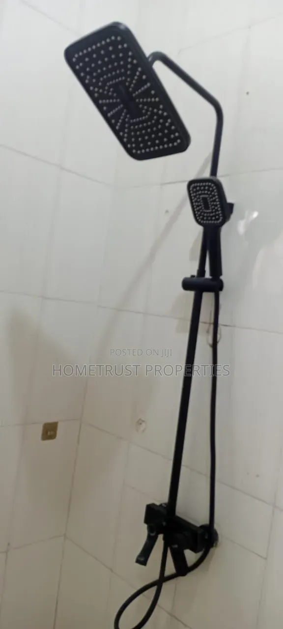 4bdrm House in Pokuase Afiaman for rent