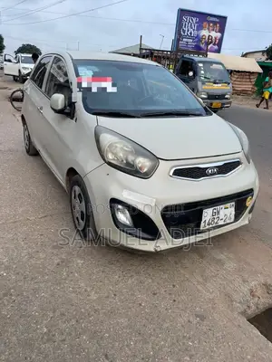 Kia Morning 2012 White