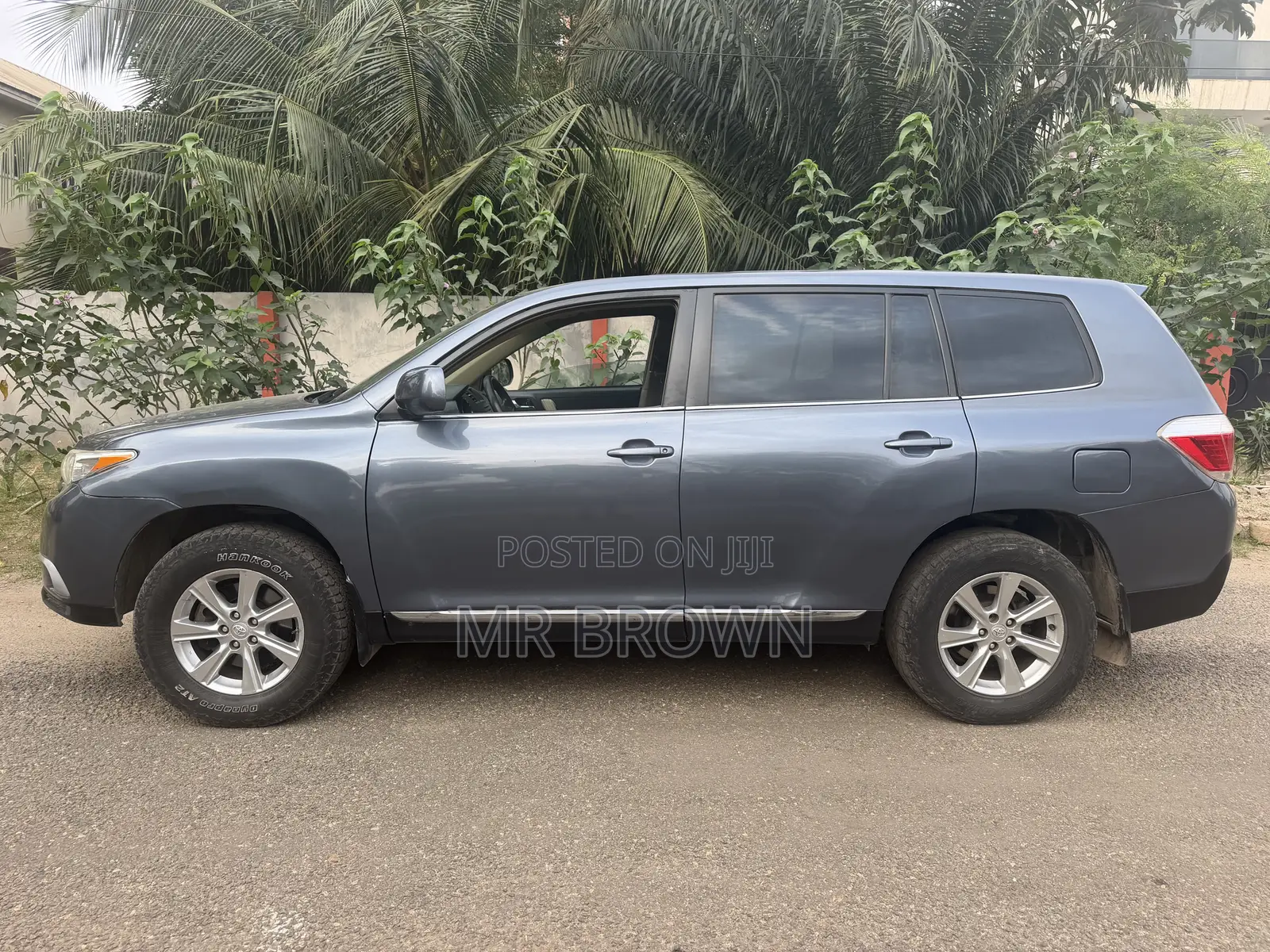 Toyota Highlander XLE 4dr SUV (3.5L 6cyl 6A) 2014