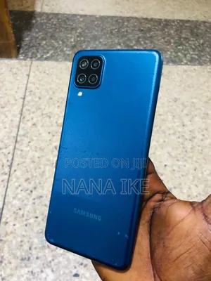Samsung Galaxy A12 128 GB Blue