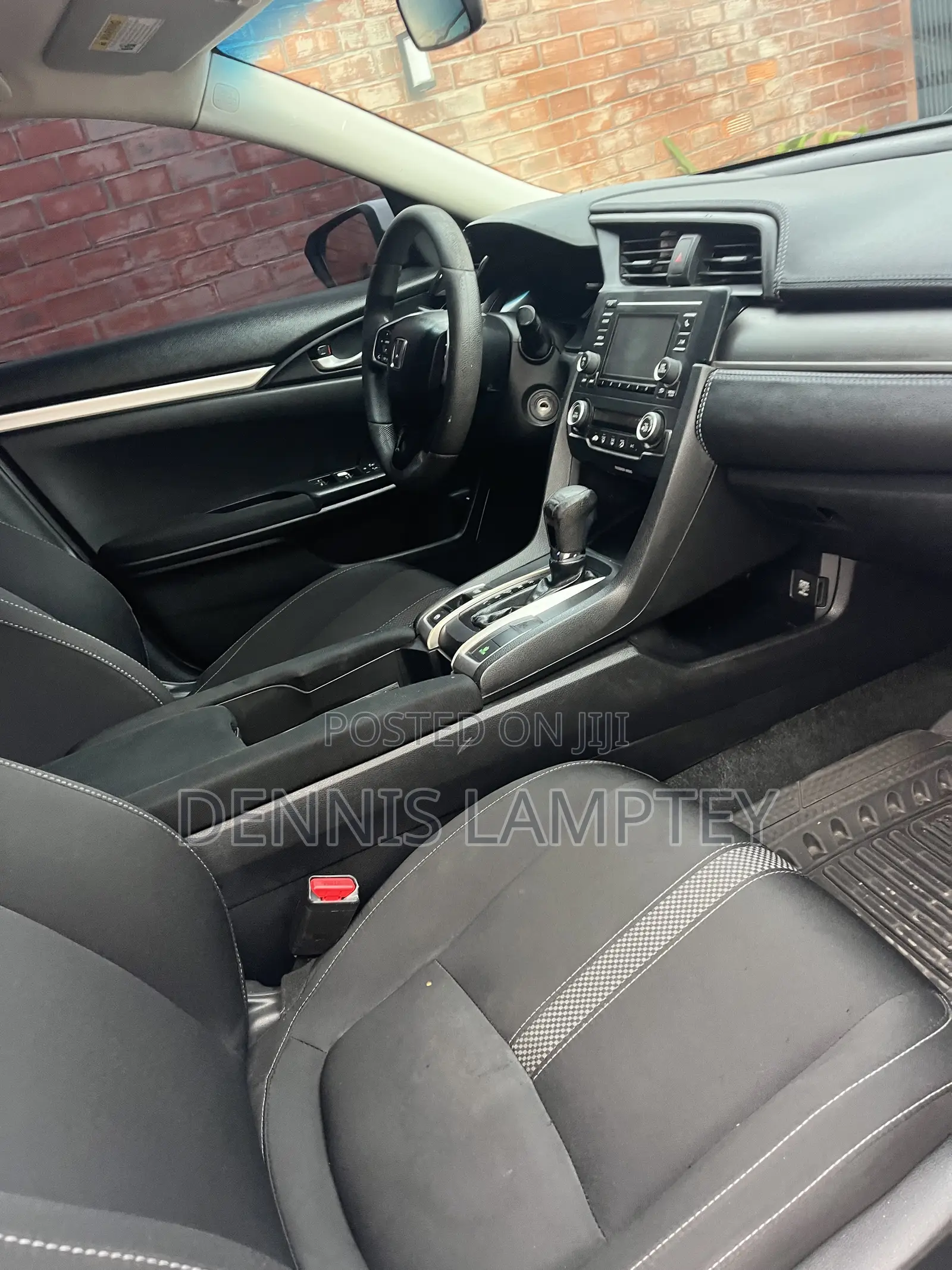 Honda Civic 2019 White