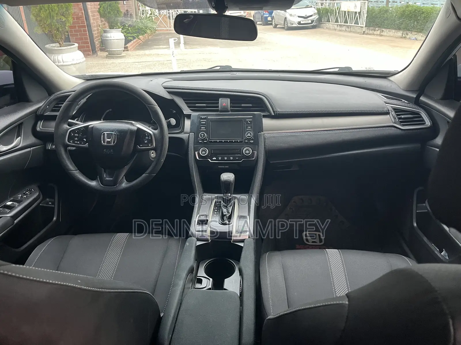 Honda Civic 2019 White