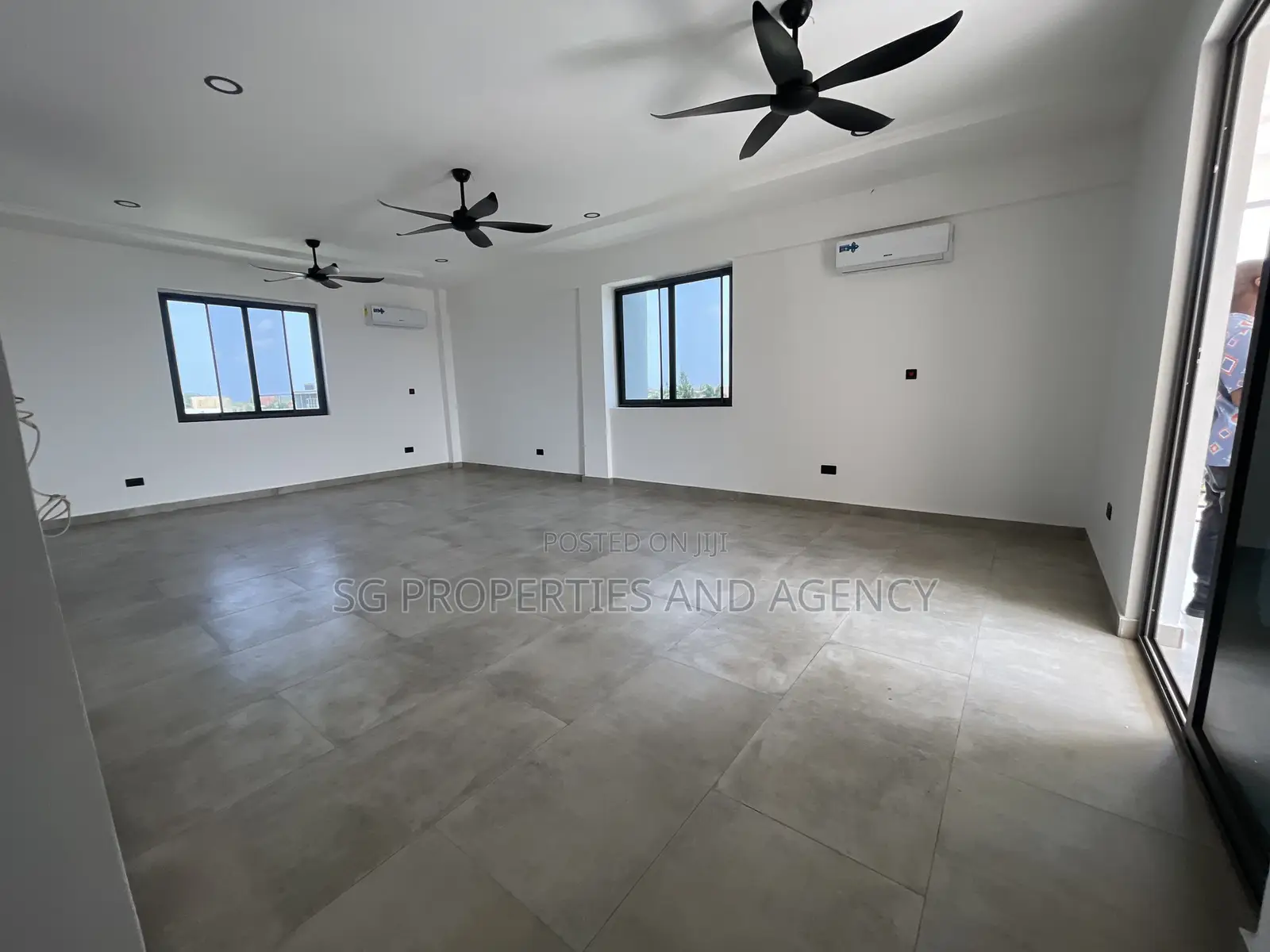 4bdrm Apartment in Mari Vill Estates, Manet Junction for rent