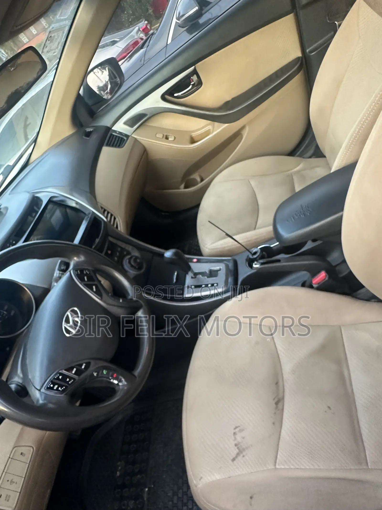 Hyundai Elantra GLS Sedan FWD (1.8L 4cyl 6A) 2013 Green