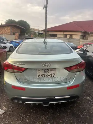 Hyundai Elantra GLS Sedan FWD (1.8L 4cyl 6A) 2013 Green