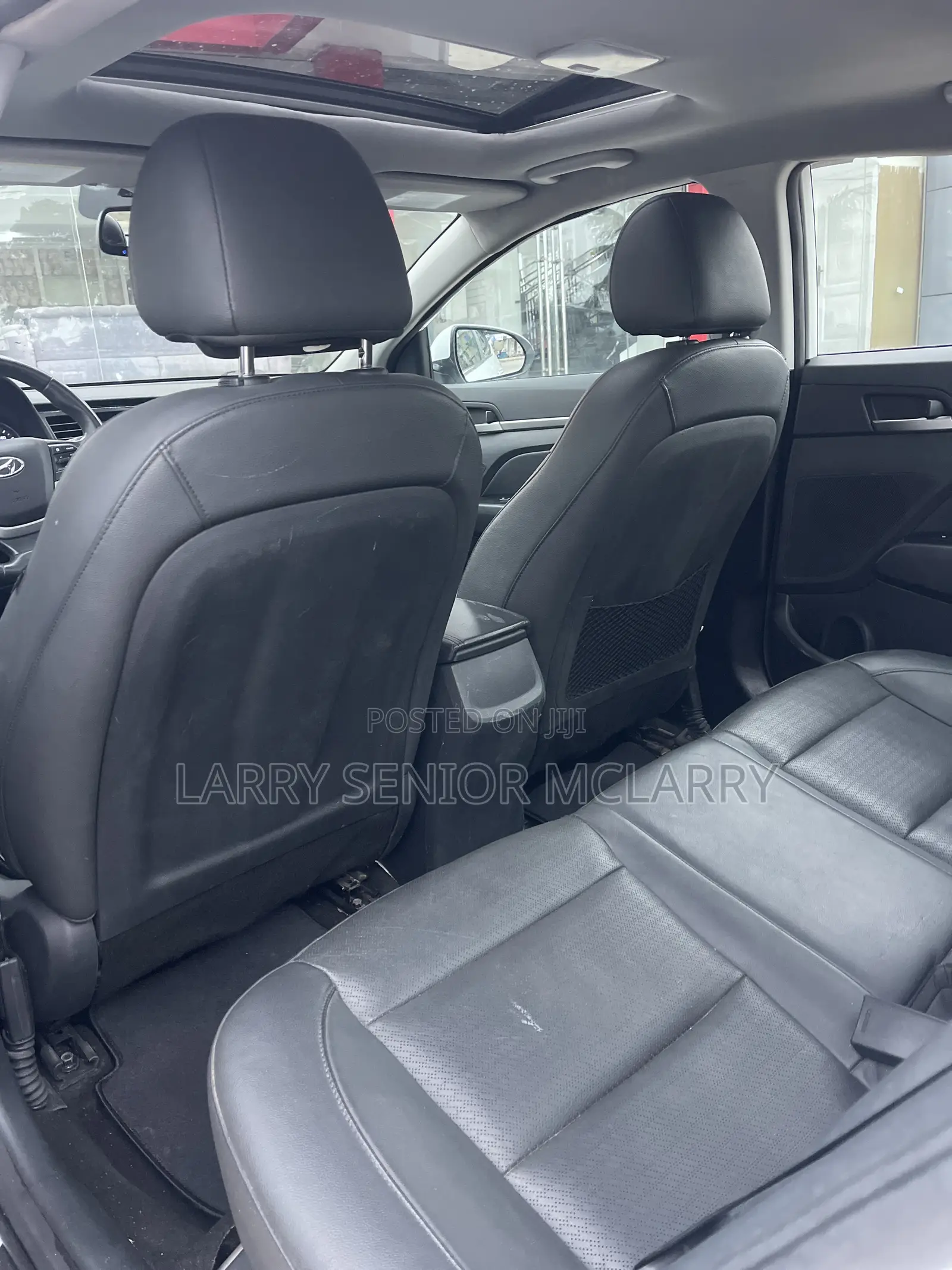 Hyundai Elantra Limited Sedan FWD (2.0L 4cyl 6A) 2017 White