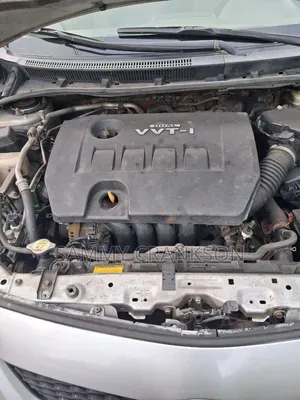 Toyota Corolla 2010 Silver