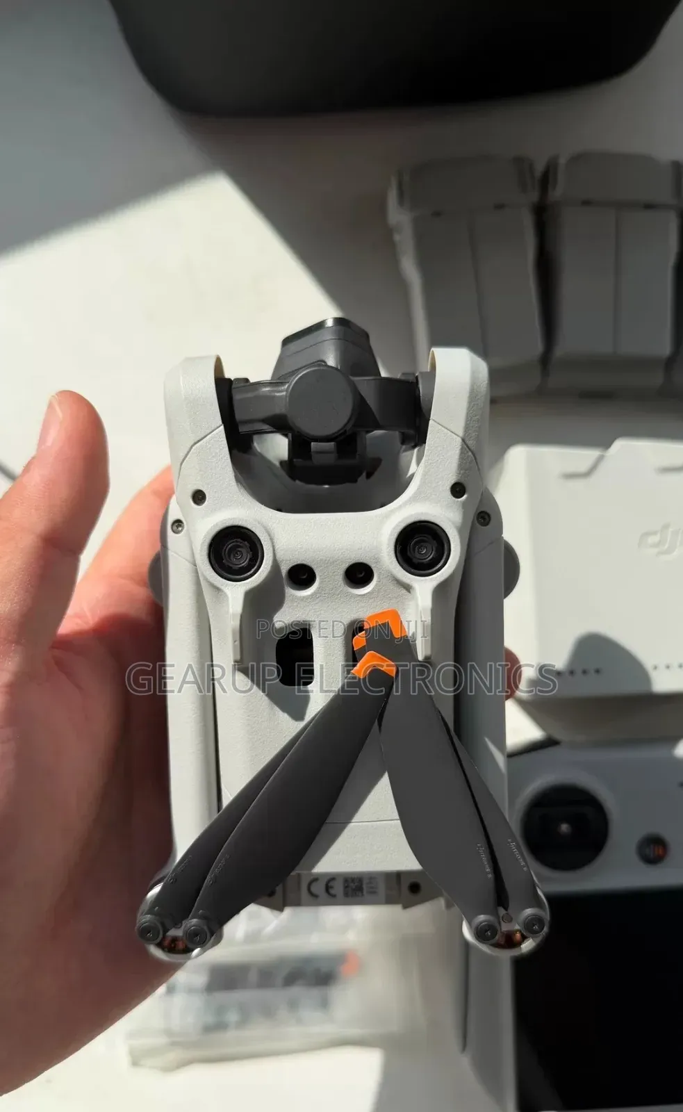 DJI Mini 3 Pro Fly More Combo With Screen Controller 3 Batteries