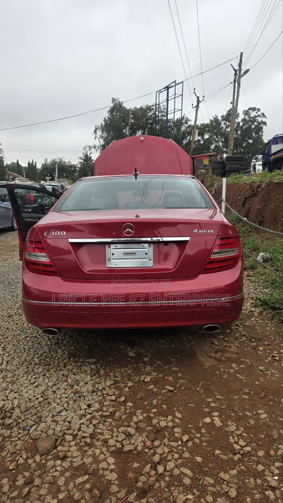 Mercedes-Benz C300 2013 Red