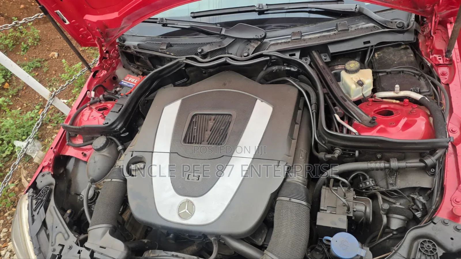 Mercedes-Benz C300 2013 Red
