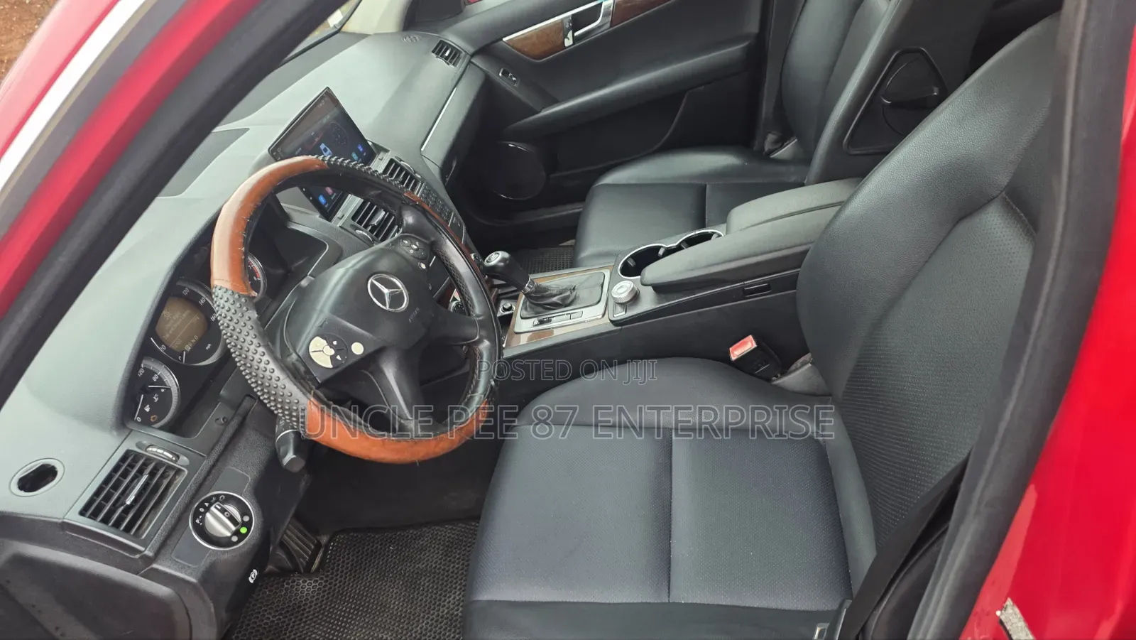 Mercedes-Benz C300 2013 Red