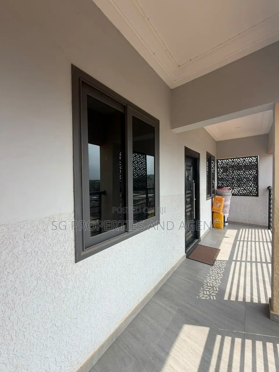 1bdrm Apartment in Lashibi, Sakumono for rent