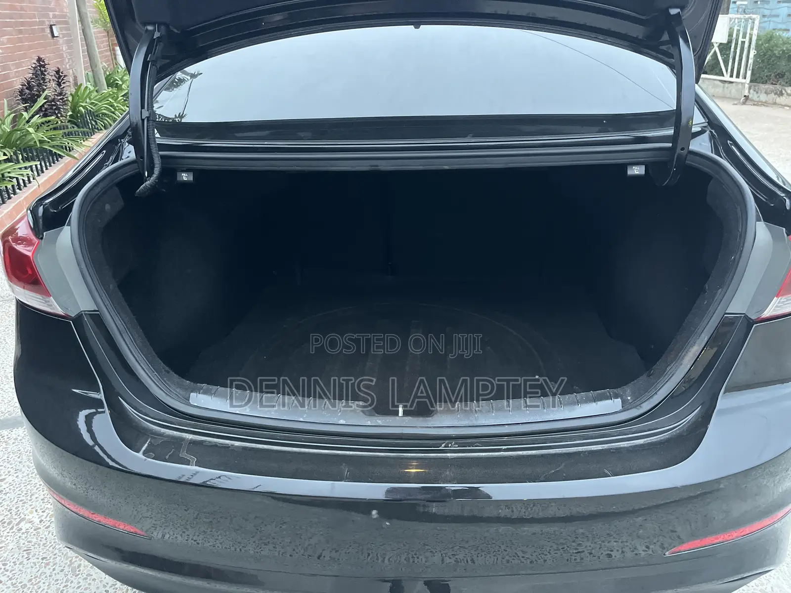 Hyundai Elantra 2017 Black