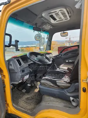Used HOWO Wrecker Recovery Truck, in Perfect Condition.