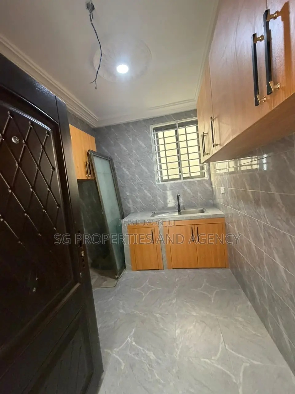 1bdrm Apartment in Borteyman, Accra Metropolitan for rent
