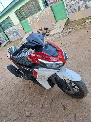 Yamaha Aerox 2025 White