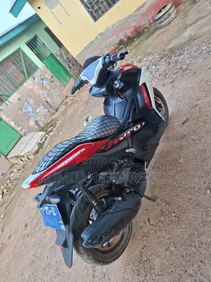 Yamaha Aerox 2025 White