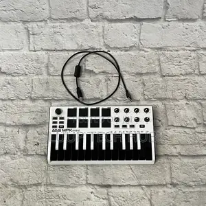 Akai MPK Mini Black and White
