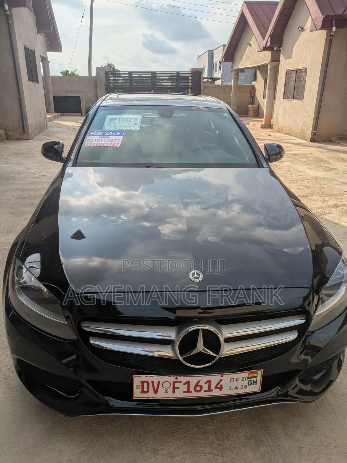 Mercedes-Benz C300 2018 Black