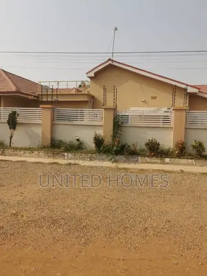 5bdrm House in Spintex for rent