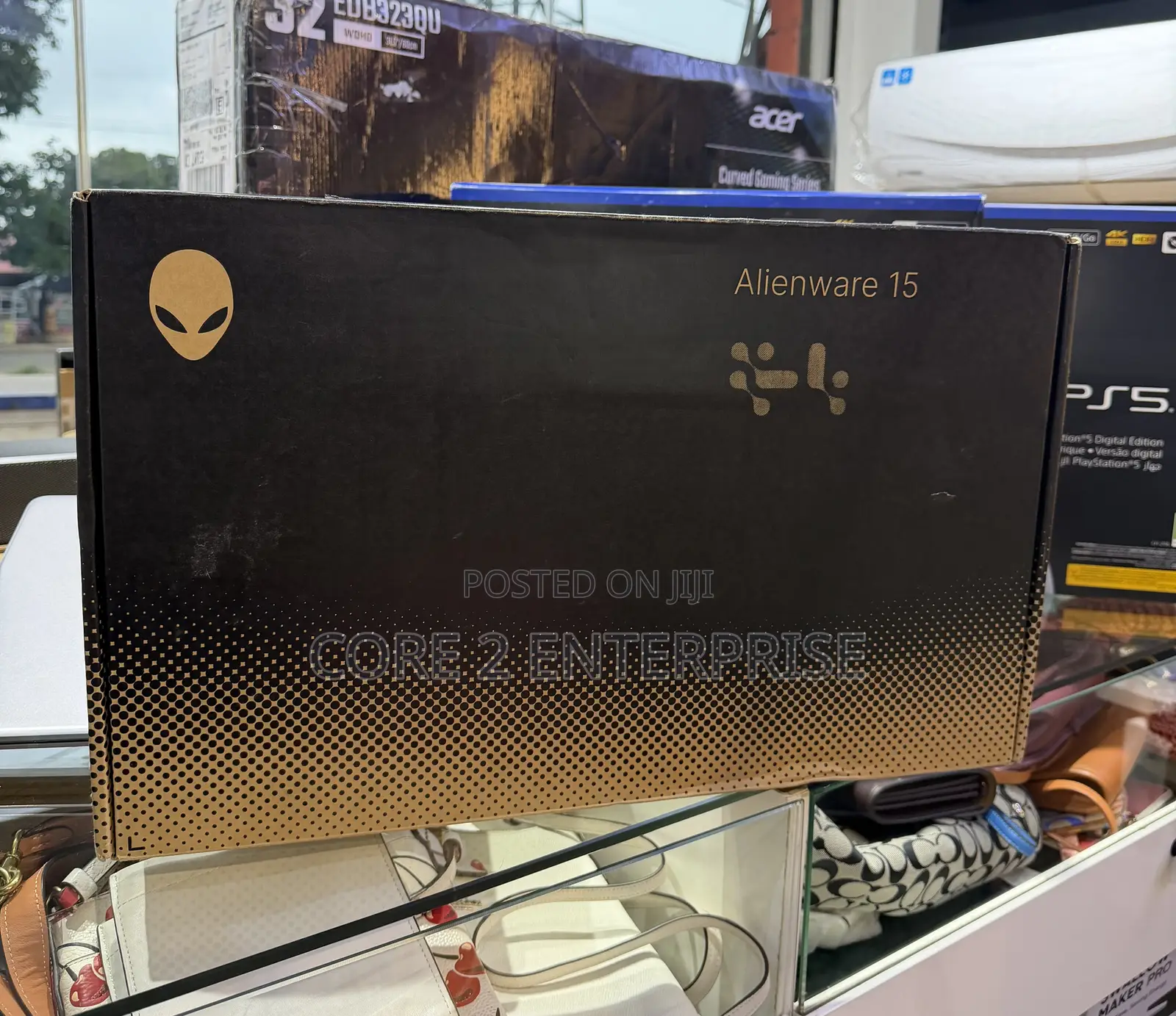 New Laptop Alienware 15 32GB AMD Ryzen 7 SSD 1T