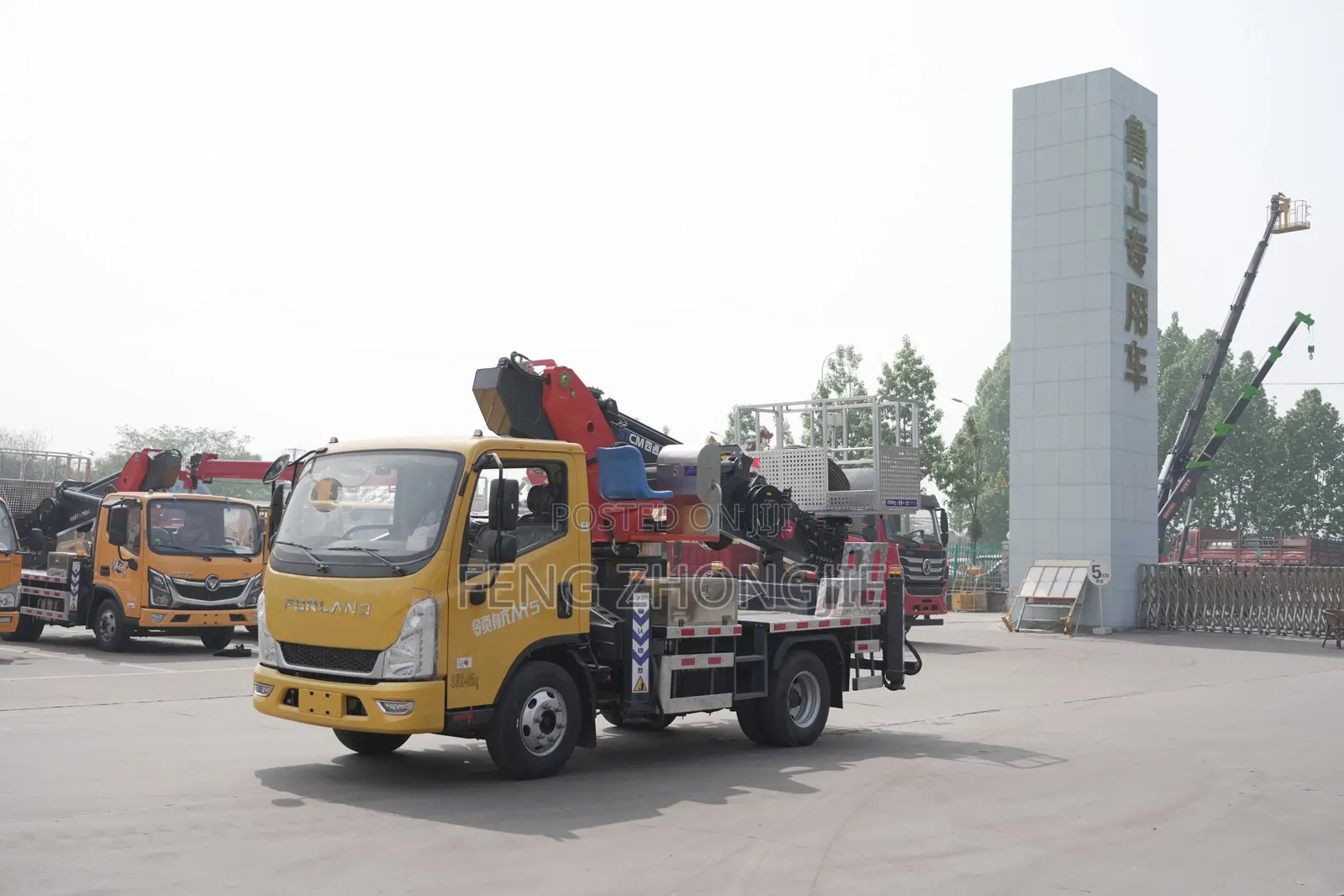 33‐meter Aerial Ladder Truck