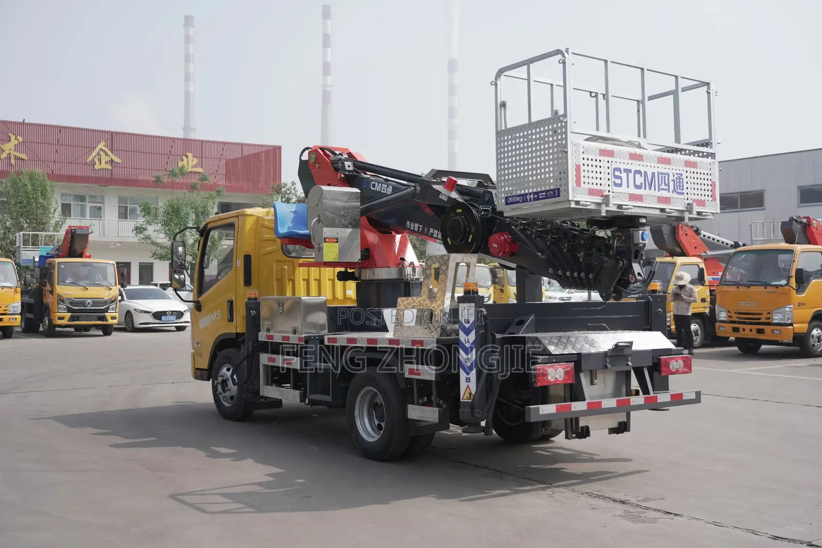 33‐meter Aerial Ladder Truck