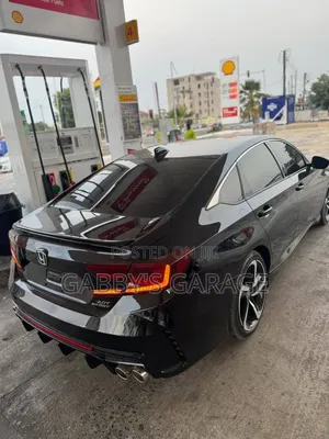 Honda Accord 2019 Black