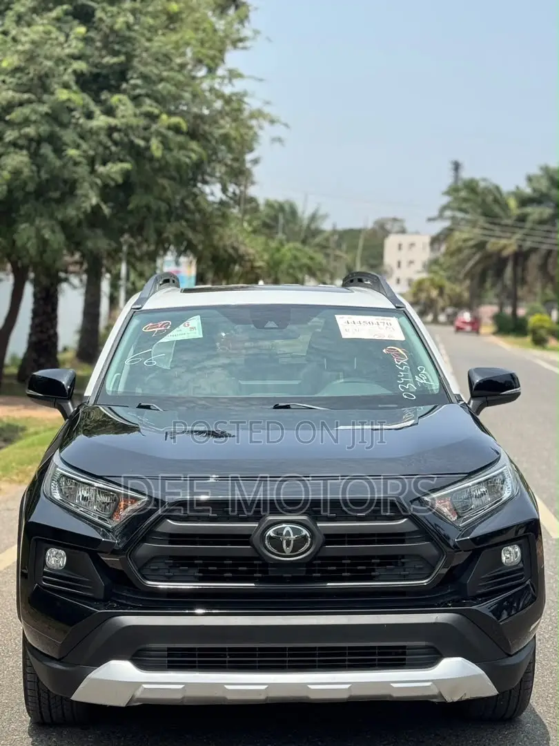 Toyota RAV4 Adventure 2019 Black