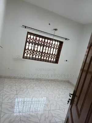 3bdrm Apartment in Odumase, Olebu for rent