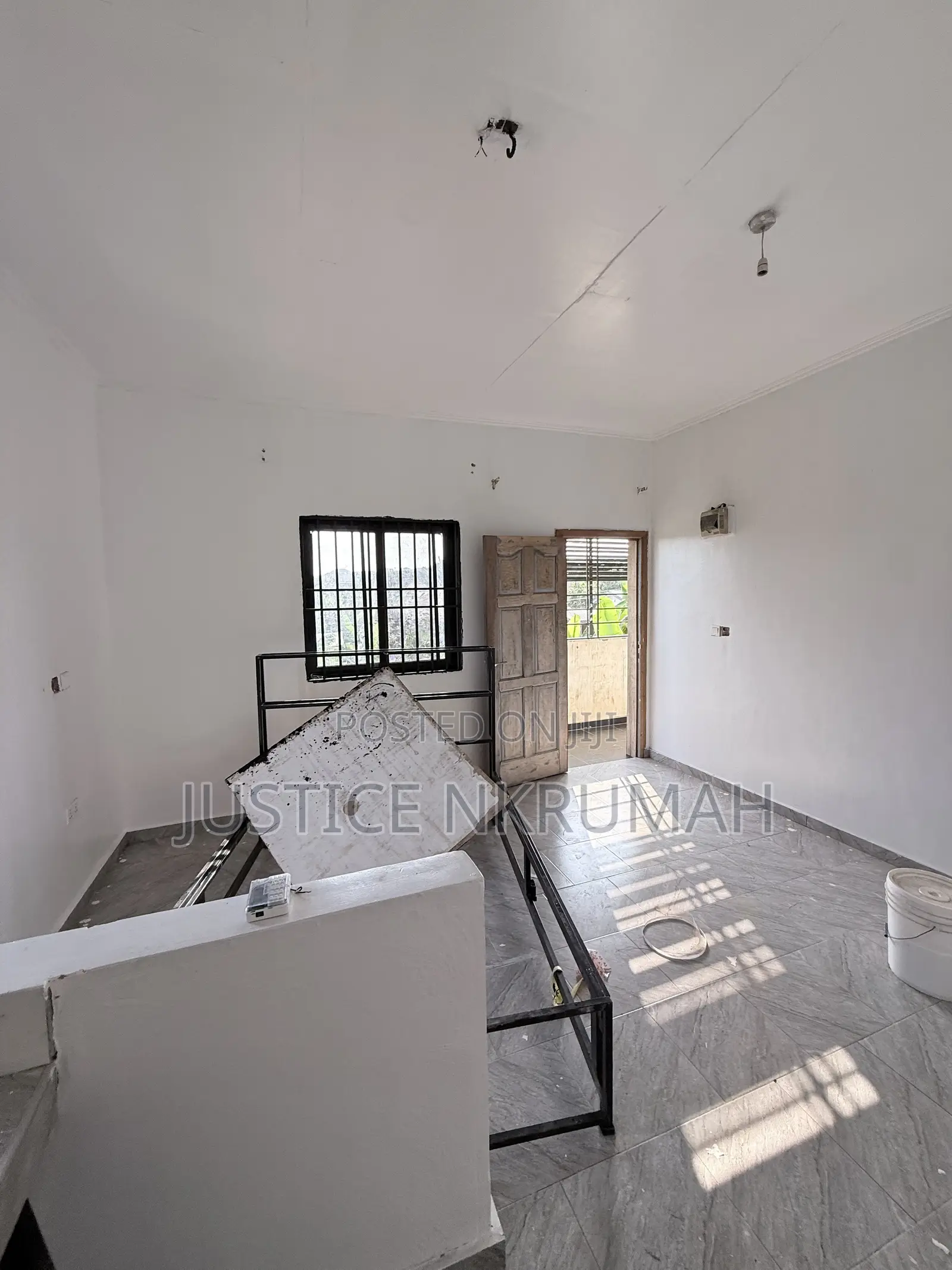 1bdrm Apartment in Mr. Justice Estate, Old Barrier for rent
