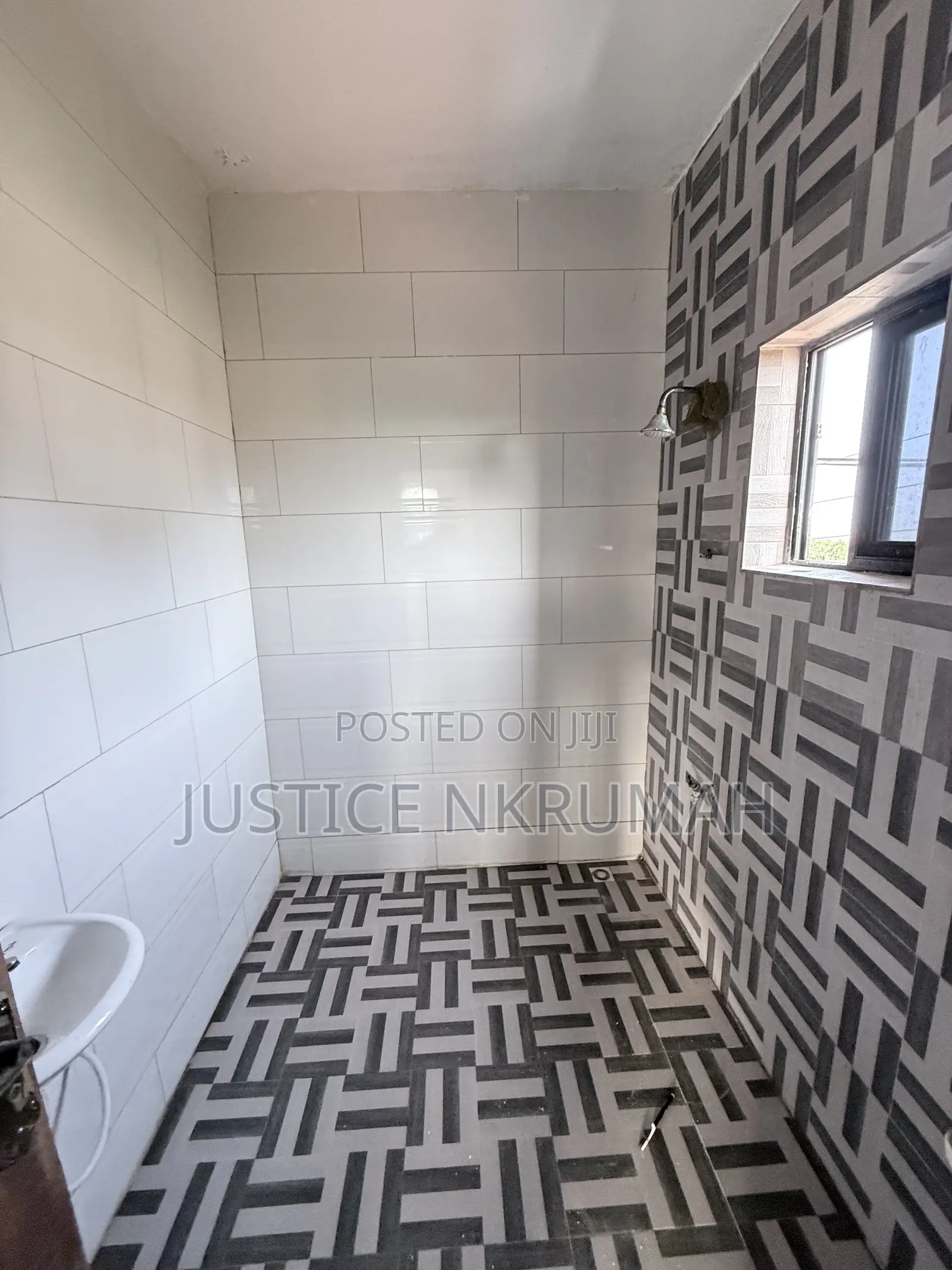 1bdrm Apartment in Mr. Justice Estate, Old Barrier for rent
