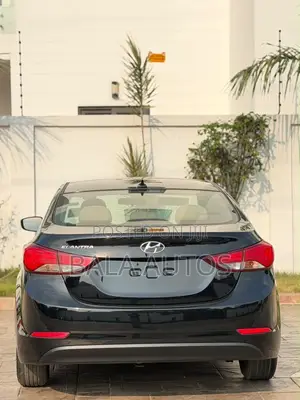 Hyundai Elantra 2016 Black